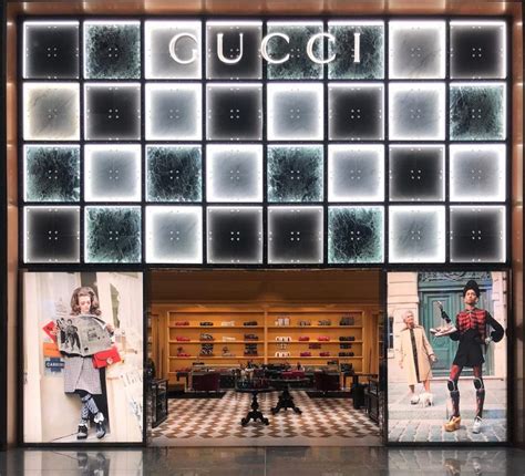 buying gucci at spain airpot|gucci duty free.